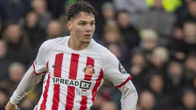 Jenson Seelt: Sunderland defender to have knee surgery and miss up to nine months