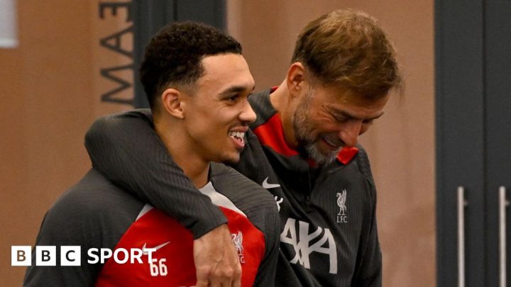 Jurgen Klopp: Liverpool boss hails Trent Alexander-Arnold
