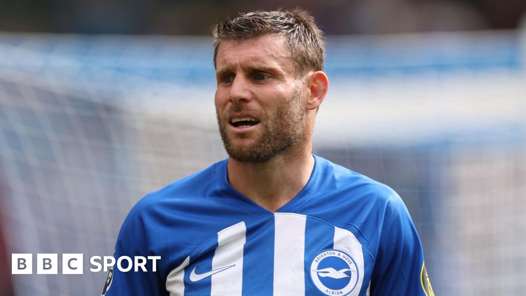 Brighton: James Milner and Danny Welbeck sign new contracts Brighton: James Milner and Danny Welbeck sign new contracts
