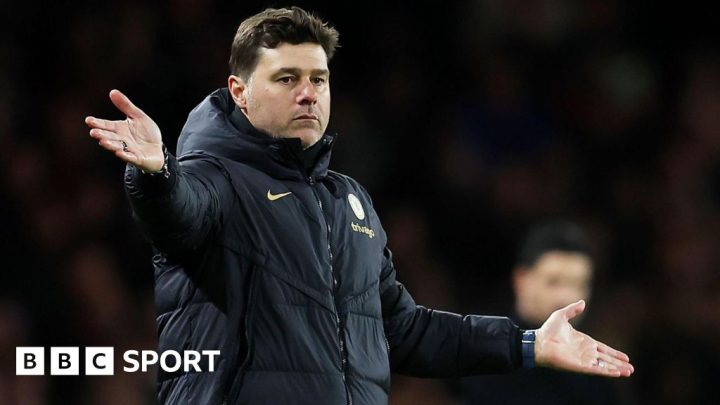 Mauricio Pochettino says ‘stupid rumours’ over future need to end