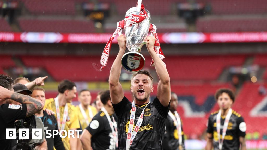 Taylor Harwood-Bellis: Southampton play-off win triggers £20m move from Manchester City Taylor Harwood-Bellis: Southampton play-off win triggers £20m move from Manchester City