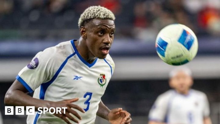 Jose Cordoba: Norwich City agree deal to sign Levski Sofia defender
