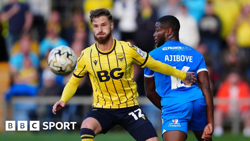 Joe Bennett: Oxford defender extends stay through 2024-25 season Joe Bennett: Oxford defender extends stay through 2024-25 season