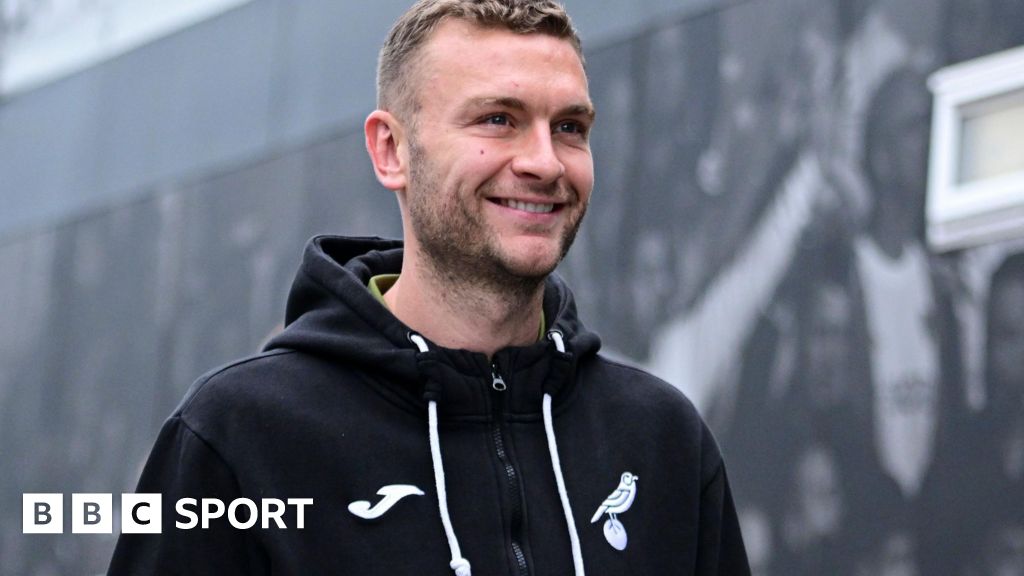 Ben Gibson: Stoke City sign Norwich defender on three-year deal Ben Gibson: Stoke City sign Norwich defender on three-year deal