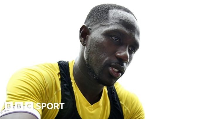 Moussa Sissoko: Watford re-sign France international on two-year deal
