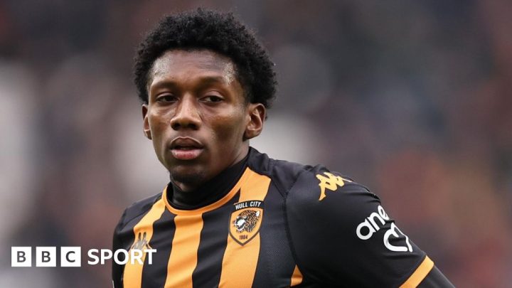 Jaden Philogene: Aston Villa expected to re-sign £18m Hull winger