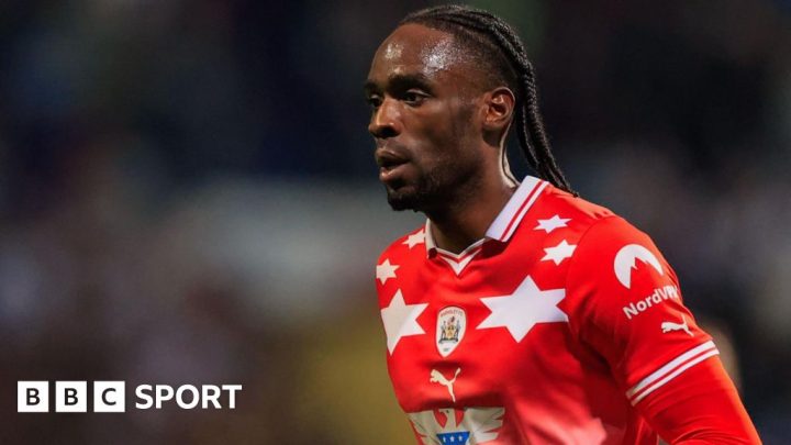Devante Cole: West Bromwich Albion sign ex-Barnsley striker