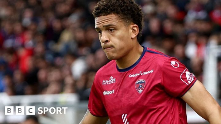 Neto Borges: Middlesbrough sign Clermont left-back