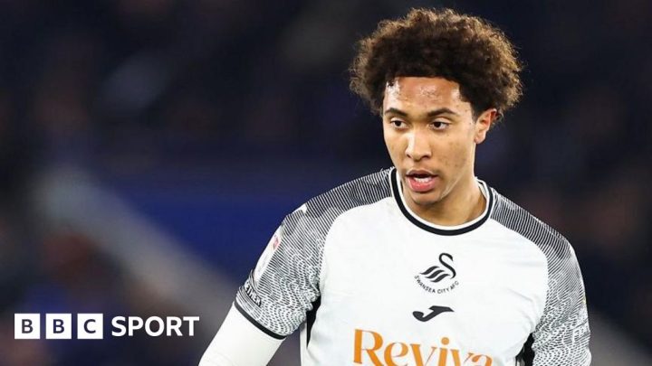 Bashir Humphreys: Burnley sign defender on season-long loan from Chelsea