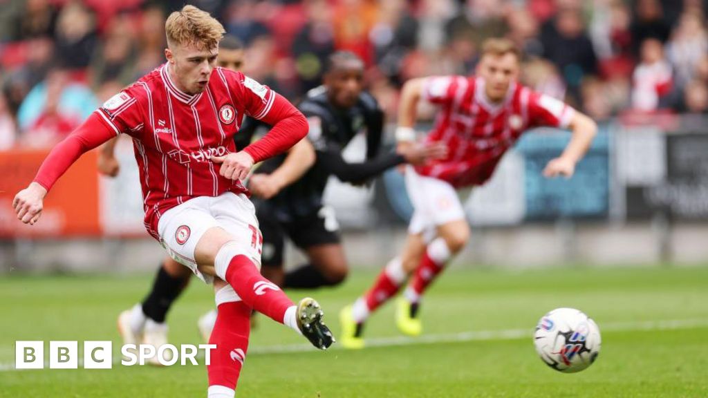 Tommy Conway: Middlesbrough sign Bristol City striker on four-year deal Tommy Conway: Middlesbrough sign Bristol City striker on four-year deal