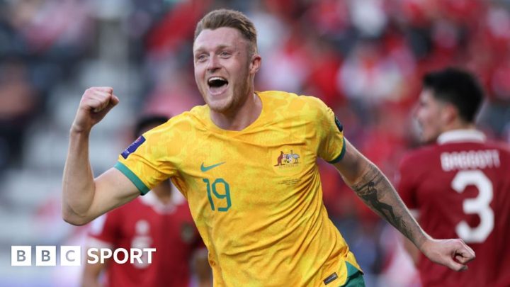Harry Souttar: Sheffield United sign Leicester City defender on loan