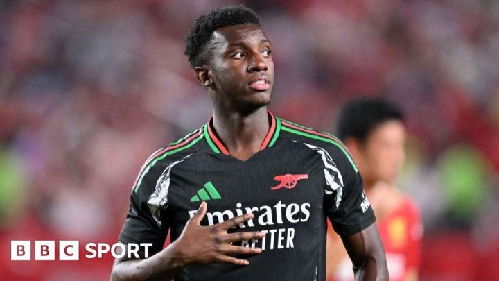 Eddie Nketiah: Crystal Palace sign Arsenal striker for £30m on deadline day