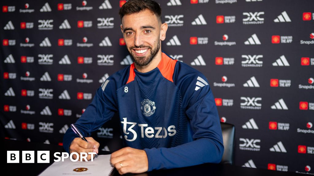 Bruno Fernandes: Manchester United captain signs new contract until 2027 Bruno Fernandes: Manchester United captain signs new contract until 2027