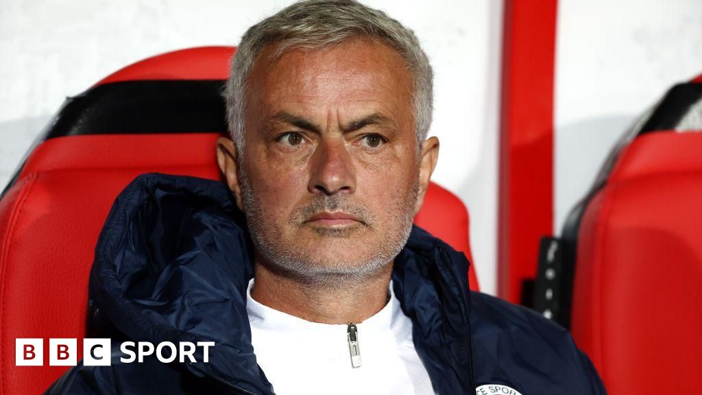 Man Utd vs Fenerbahce: Jose Mourinho quips United could get 2018 Premier League title amid Man City case Man Utd vs Fenerbahce: Jose Mourinho quips United could get 2018 Premier League title amid Man City case