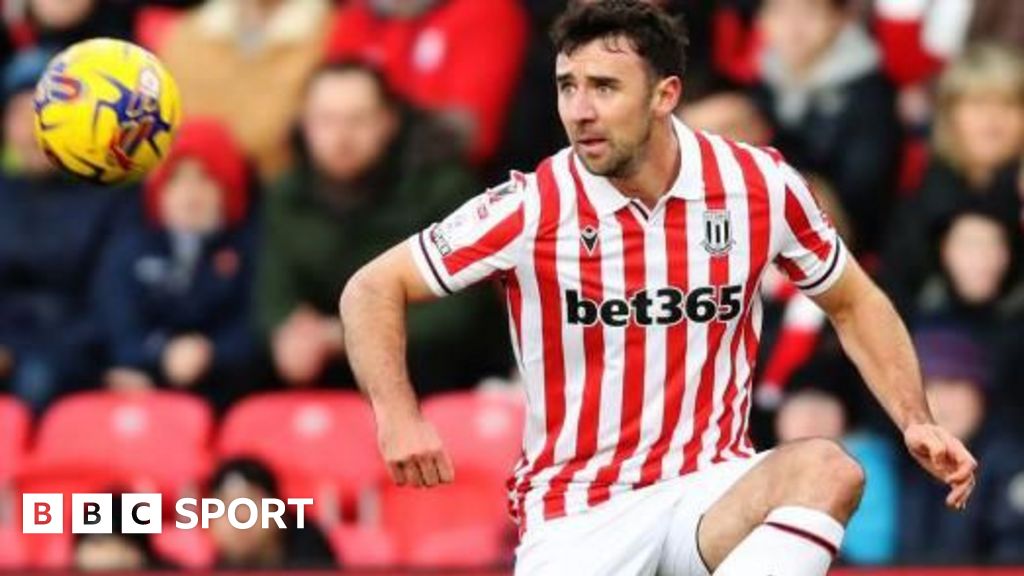 Enda Stevens: Stoke defender says side must improve game management Enda Stevens: Stoke defender says side must improve game management