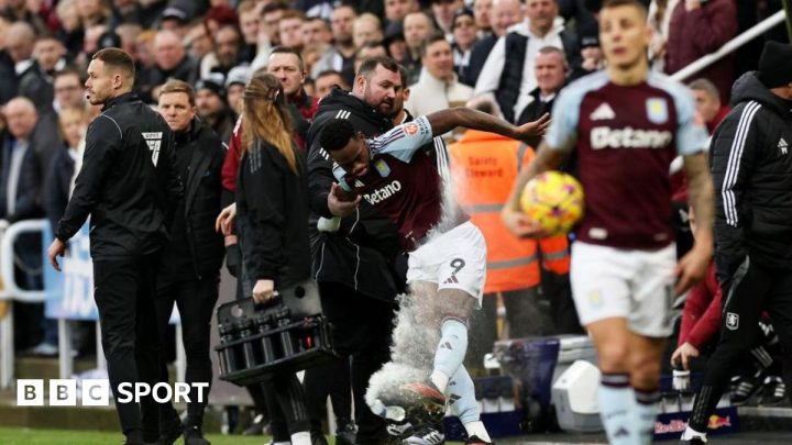 Jhon Duran: Aston Villa striker charged by FA after red card reaction at Newcastle