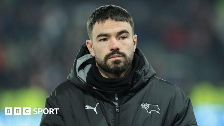 Derby County: Paul Warne expects Eiran Cashin to play against Sheffield United