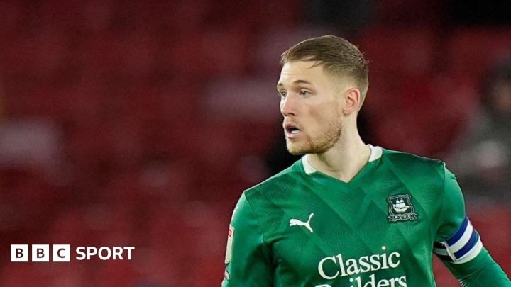 Lewis Gibson: Preston defender says leaving Everton key to kickstarting career