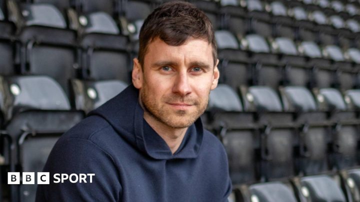 Swansea City appoint Richard Montague as director of football