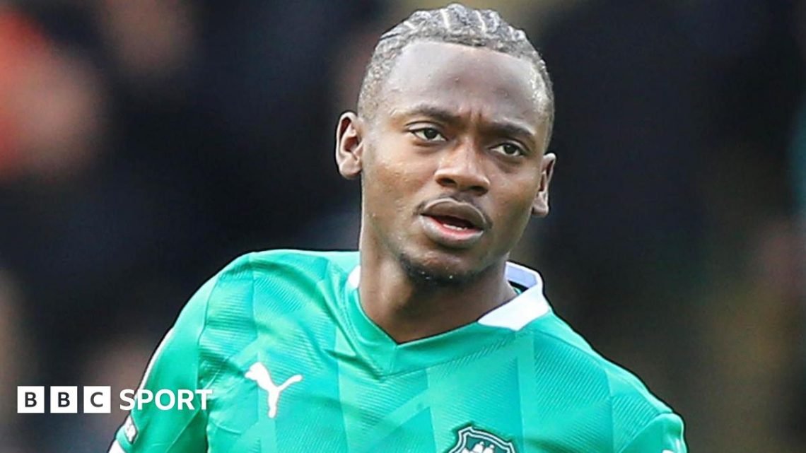 Mustapha Bundu: Plymouth Argyle keen to extend forward’s contract Mustapha Bundu: Plymouth Argyle keen to extend forward’s contract