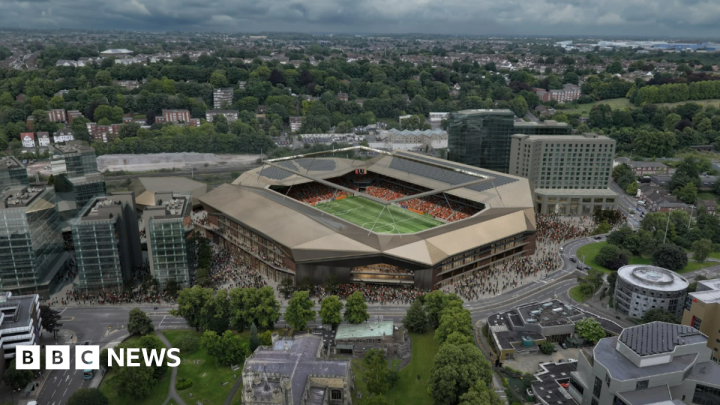 FC Barcelona stadium team joins Luton Town’s Power Court build