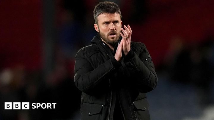 Middlesbrough: ‘A lot at stake for both teams’ – Carrick on Leeds