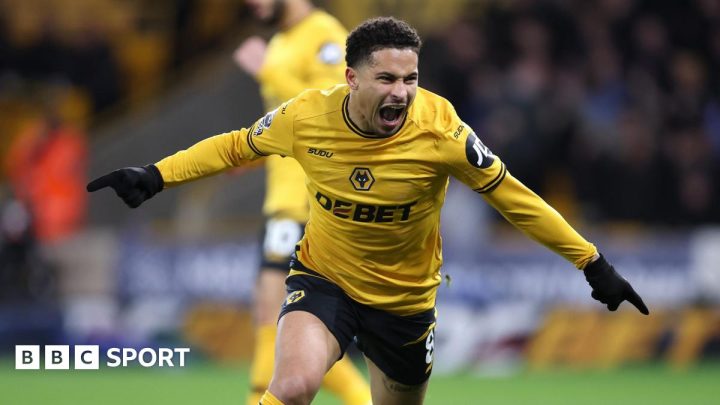 Wolverhampton Wanderers: Brazil midfielder Joao Gomes signs new five-year deal