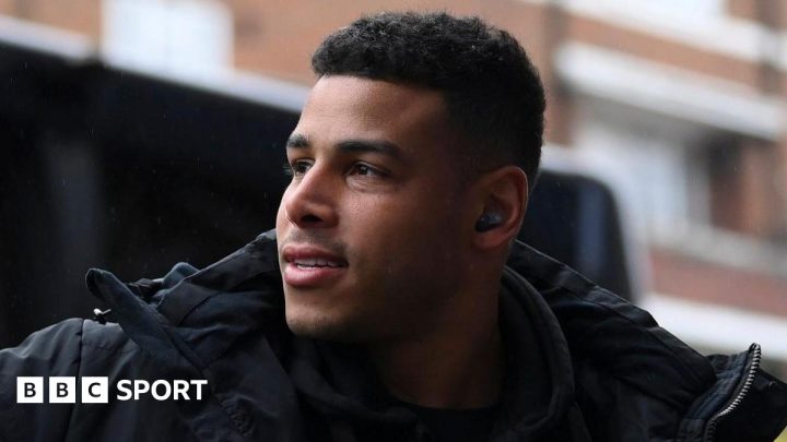 Onel Hernandez: Norwich City leave out forward over social media activity