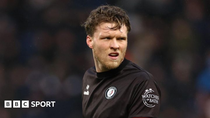 Rob Dickie: Bristol City centre-back has been ‘terrific’, says Liam Manning