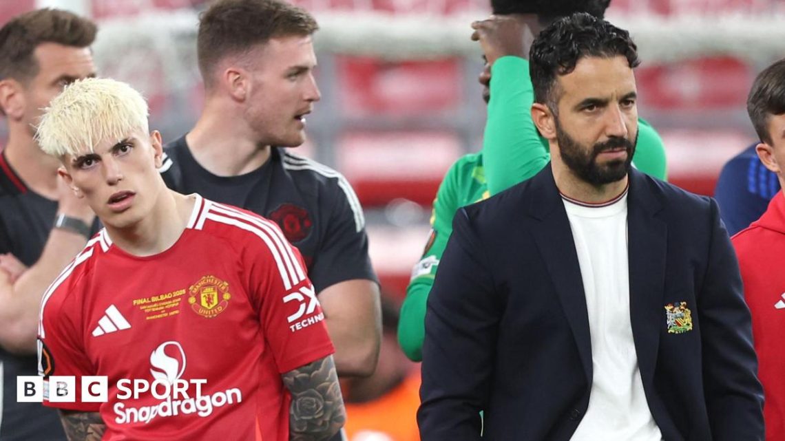 Manchester United: Alejandro Garnacho told he can leave by head coach Ruben Amorim Manchester United: Alejandro Garnacho told he can leave by head coach Ruben Amorim