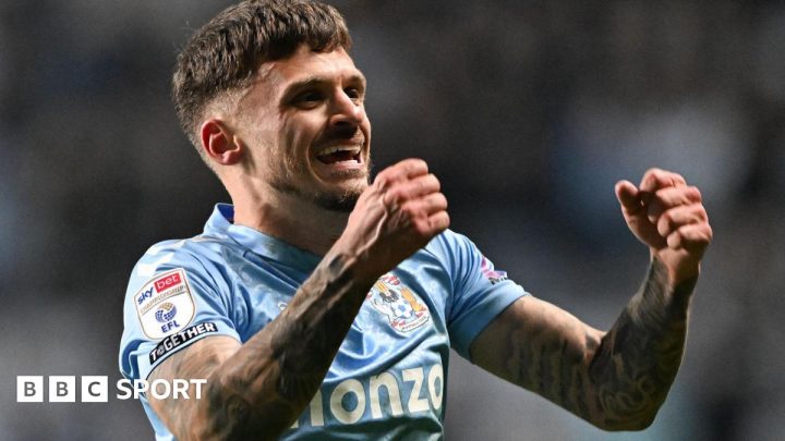 Jamie Paterson: Plymouth Argyle sign former Coventry City striker