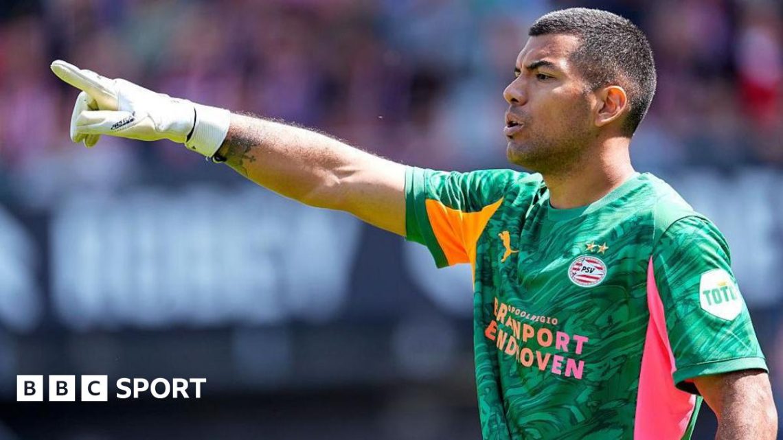 Walter Benitez: Crystal Palace close to signing PSV’s Argentine goalkeeper Walter Benitez: Crystal Palace close to signing PSV’s Argentine goalkeeper