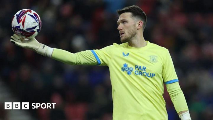 Freddie Woodman: Liverpool agree to sign Preston goalkeeper