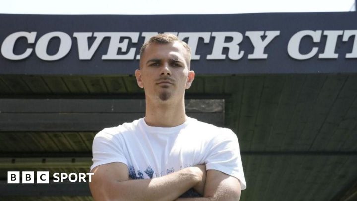 Miguel Ángel Brau: Coventry City sign Granada full-back on free transfer