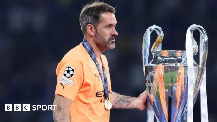Man City: Scott Carson leaves after two games and 11 trophies