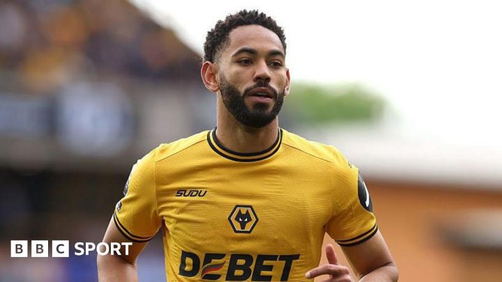 Matheus Cunha: Manchester United closing on deal to sign Brazil forward from Wolves in £62.5m deal