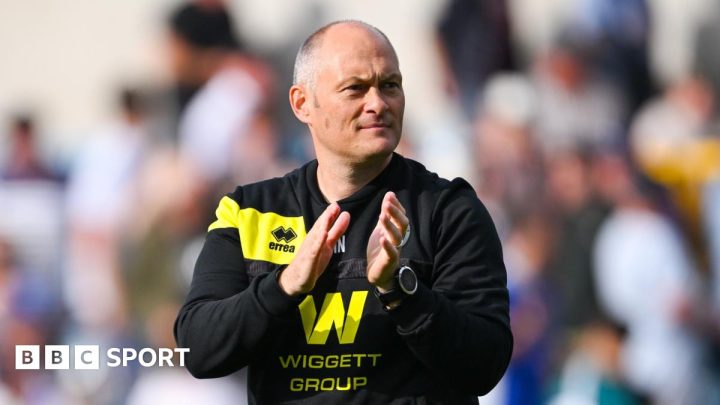 Alex Neil: Millwall manager aims for Championship promotion push