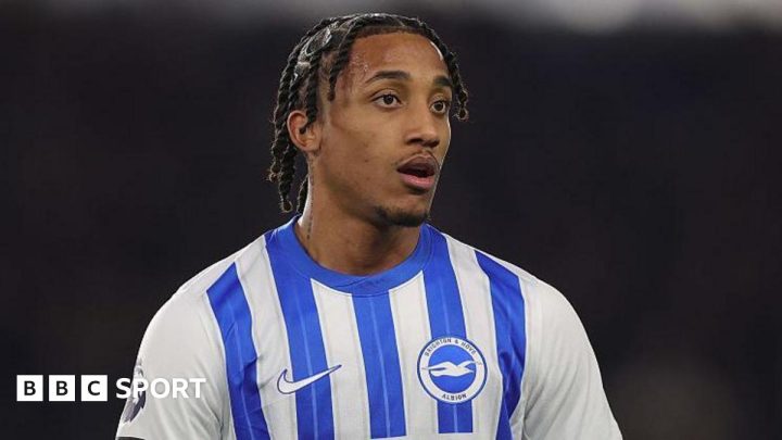 Joao Pedro: Brighton reject two bids for forward by Premier League clubs