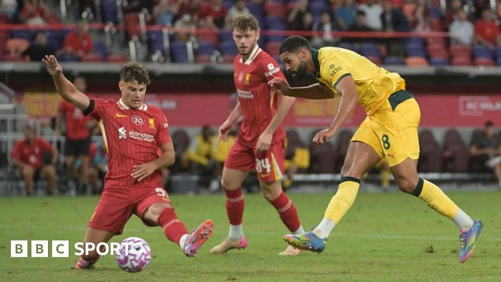 Liverpool 2-4 AC Milan: Florian Wirtz starts in Hong Kong defeat