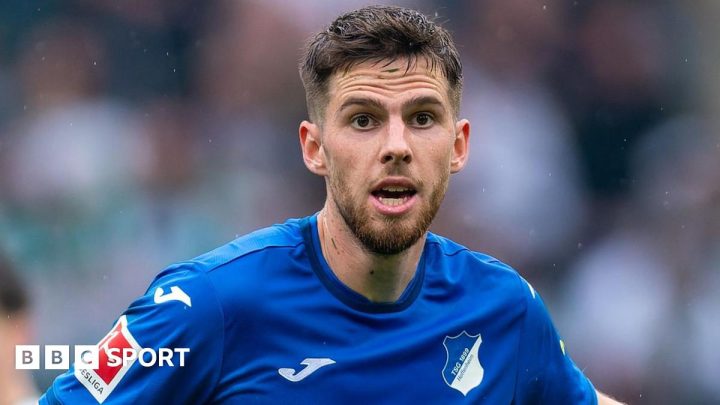 Anton Stach: Leeds Utd complete £17m signing from Hoffenheim