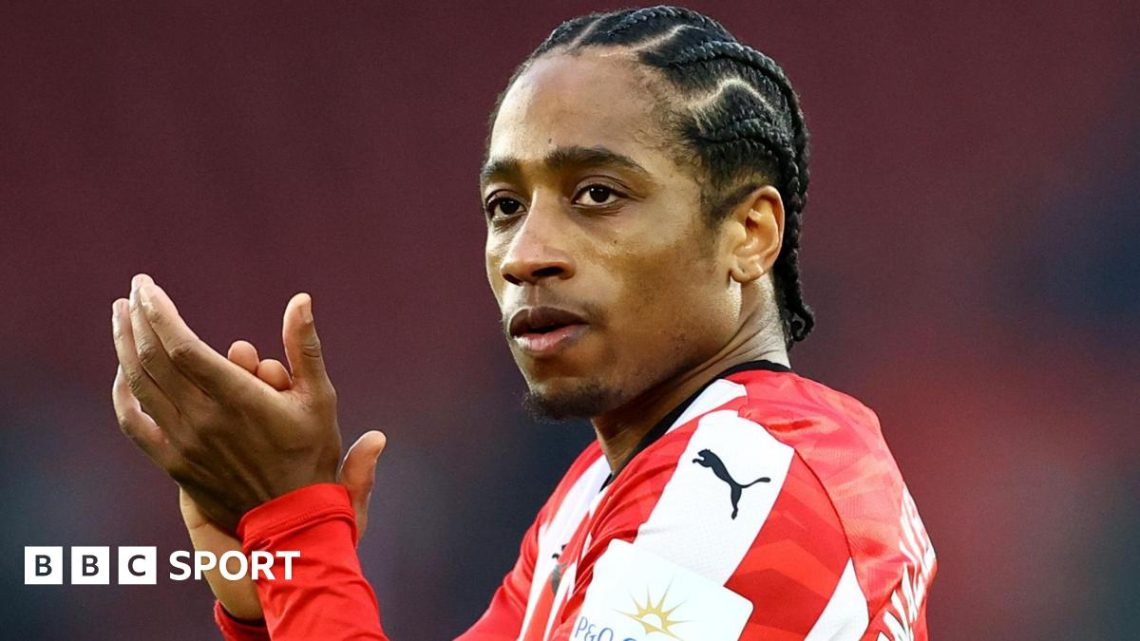 West Ham sign Kyle Walker-Peters on free transfer West Ham sign Kyle Walker-Peters on free transfer