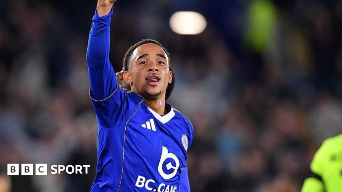 Aaron Ramsey: Leicester City midfielder unhappy with team’s display at Hull Aaron Ramsey: Leicester City midfielder unhappy with team’s display at Hull