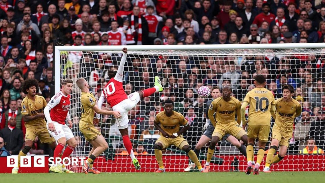Arsenal 1-0 Crystal Palace: Eberechi Eze scores against former club as Gunners extend lead at top of Premier League Arsenal 1-0 Crystal Palace: Eberechi Eze scores against former club as Gunners extend lead at top of Premier League
