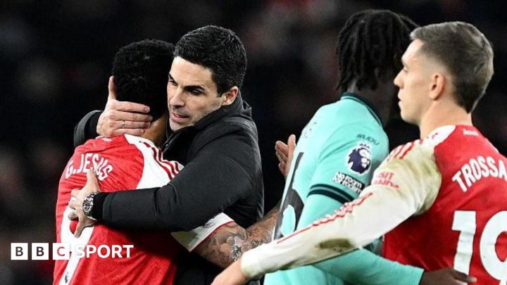 Arsenal 2-1 Wolves: Arsenal snatch win in thrilling finale with Wolves