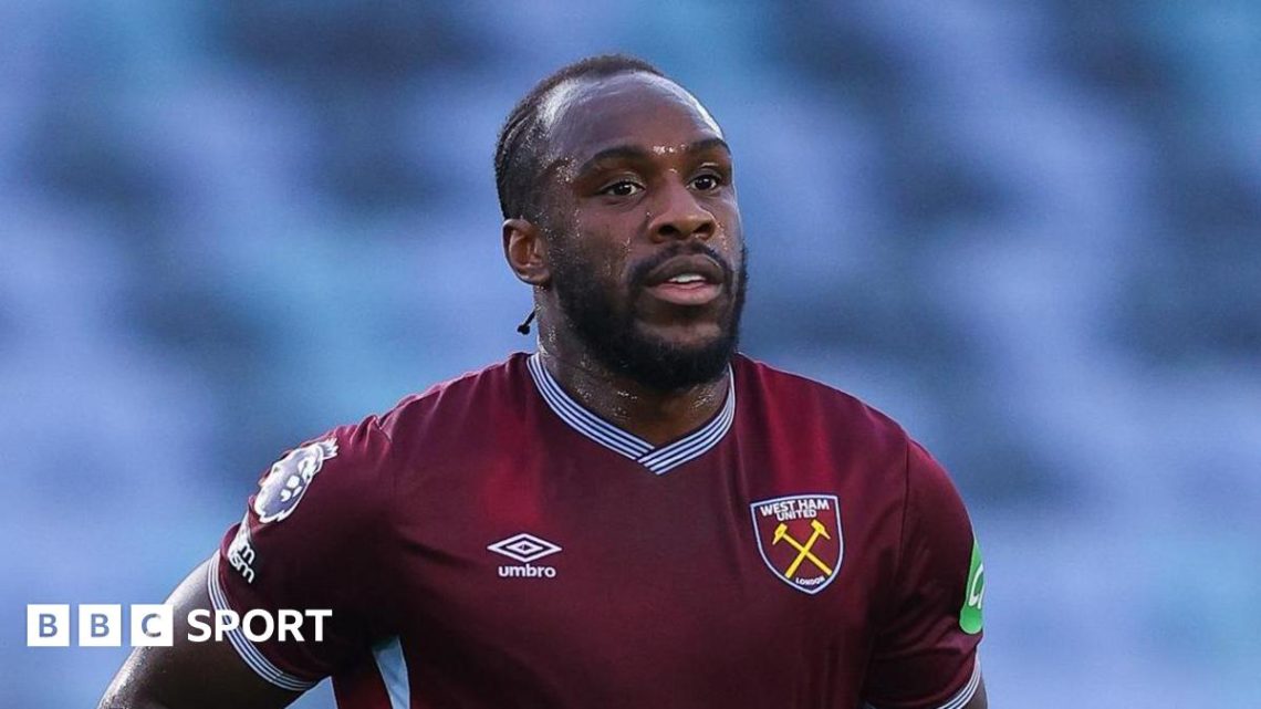 Michail Antonio: Ex-West Ham forward training with Leicester City Michail Antonio: Ex-West Ham forward training with Leicester City