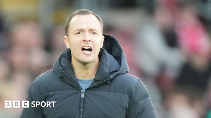 Birmingham City: ‘Pressure not a problem’ – Blues boss Chris Davies