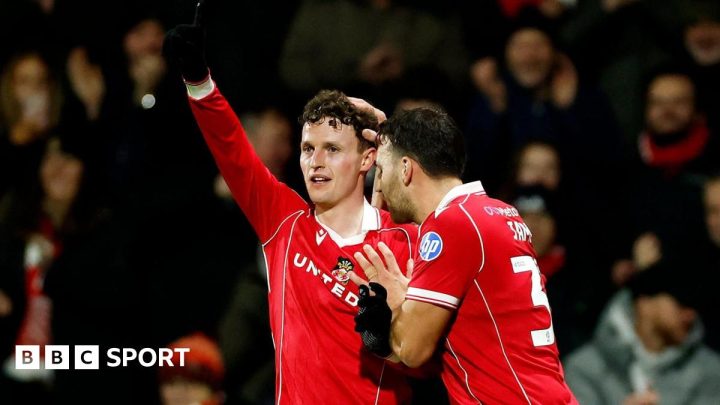 Wrexham 2-1 Preston North End: Red Dragons end memorable 2025 in style