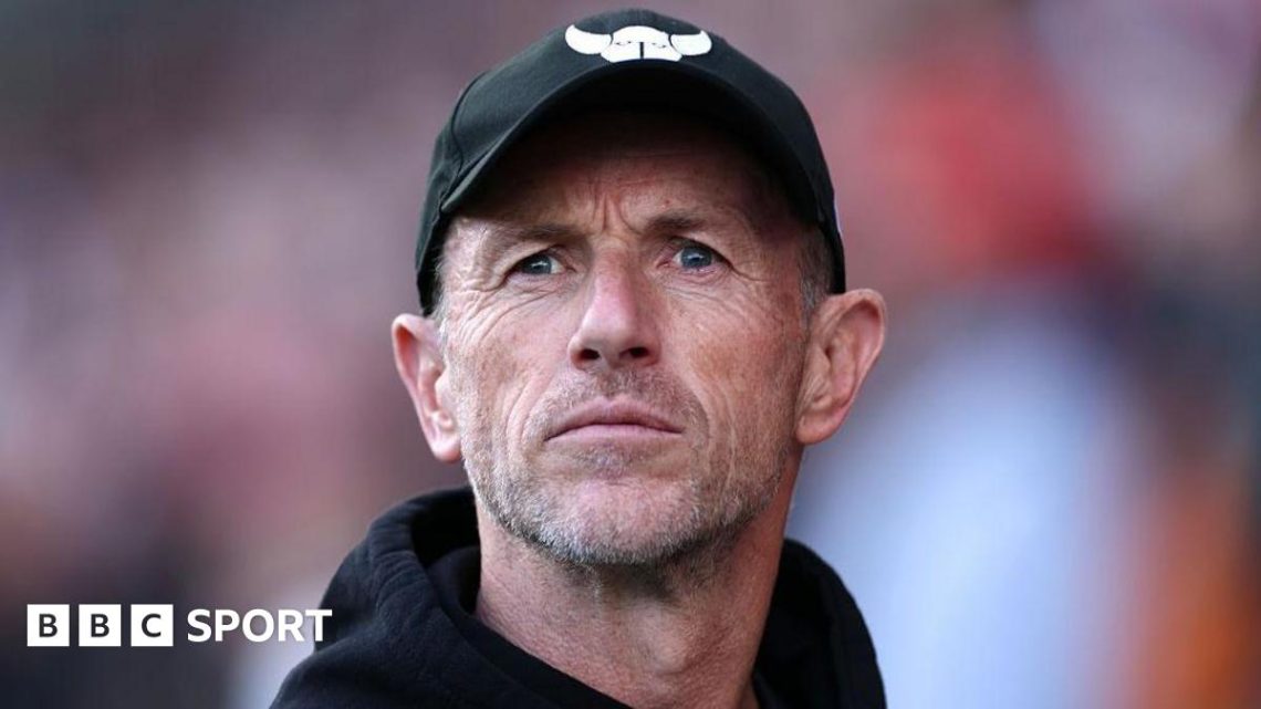 Oxford United: Jerome Sale looks at where it went wrong for Gary Rowett Oxford United: Jerome Sale looks at where it went wrong for Gary Rowett