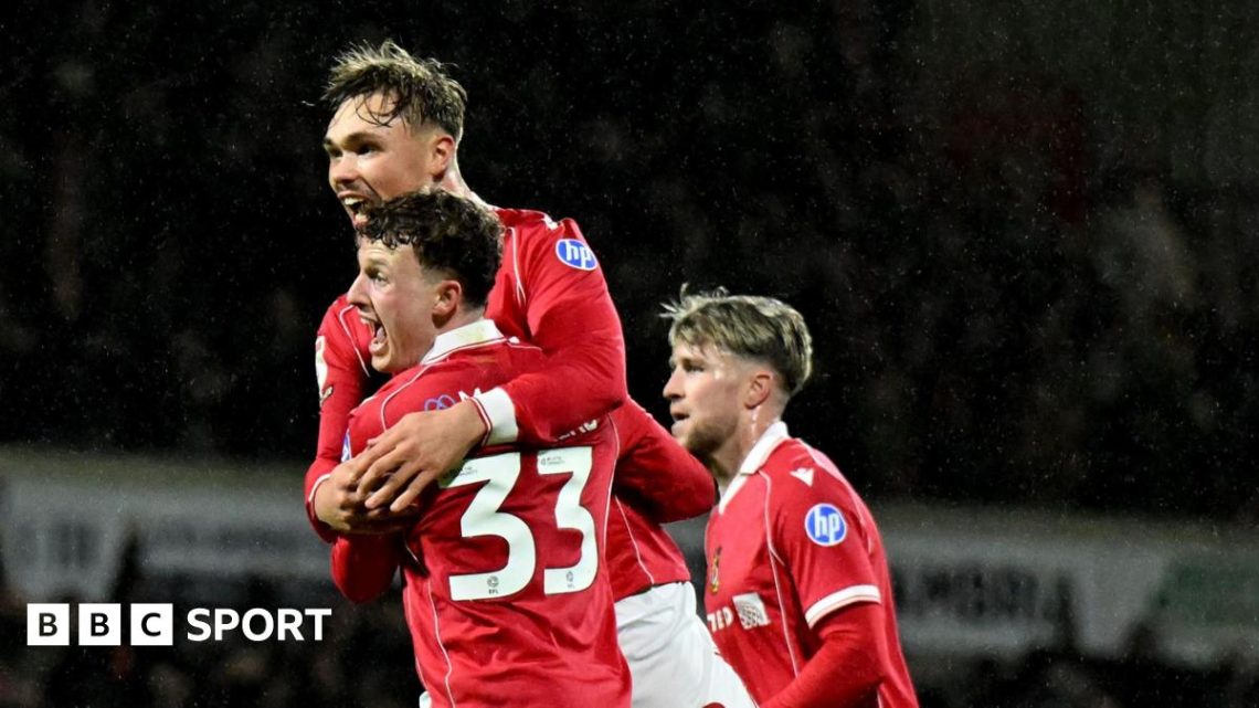 Wrexham 1-1 Blackburn Rovers: Late Max Cleworth goal earns hosts a point Wrexham 1-1 Blackburn Rovers: Late Max Cleworth goal earns hosts a point