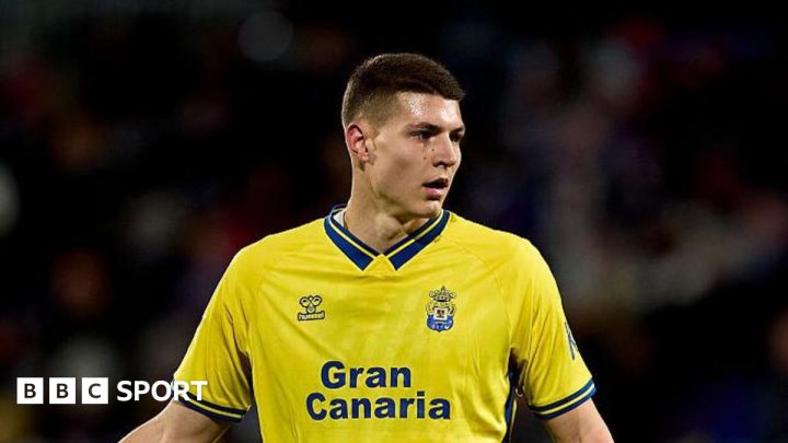 Preston North End: Serbia U21s striker Milos Lukovic joins on loan from Strasbourg